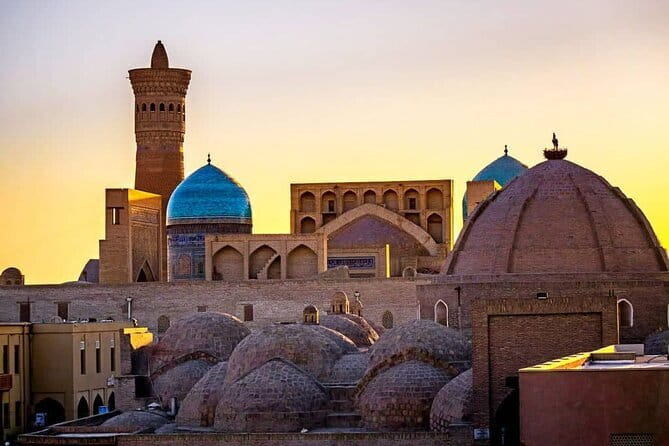 A Complete Chapter To Old Bukhara - Bolo Hauz Mosque and the royal side of Bukhara
