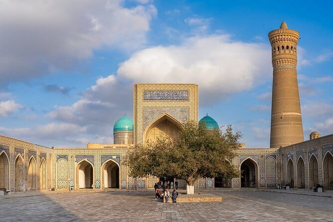 A Complete Chapter To Old Bukhara - The Kalon Minaret and Bukhara’s best-known view