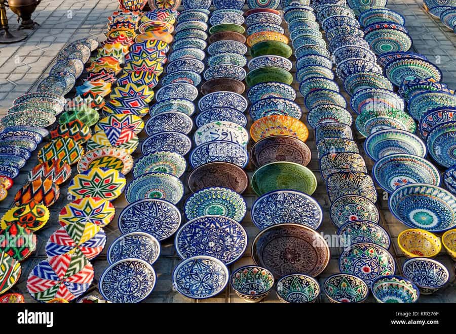 A Group Walking Tour Of Old Town - Mosques, madrasahs, and tombs of Islamic saints