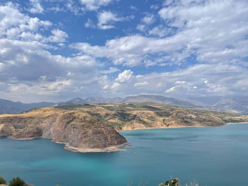 Amirsoy, Chimgan & Charvak Full-Day Adventure - Amirsoy Resort and the modern cable car