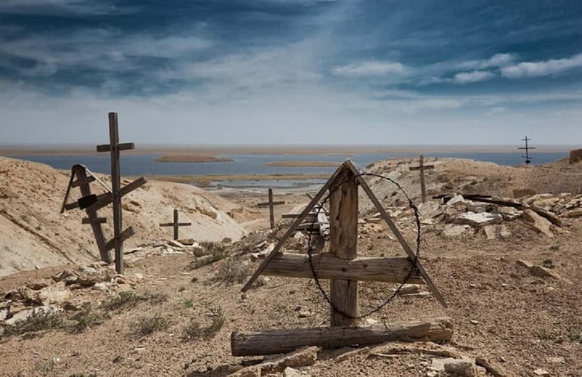 Aral Sea One Day Trip from Nukus. - Muynak and the ships left behind