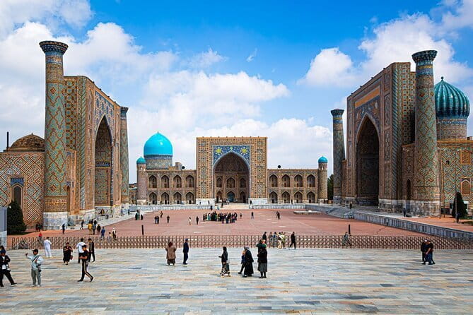 Best of Samarkand: City Tour – Inside Visits Included - Amir Timur and Gur Emir: the Timurid opening