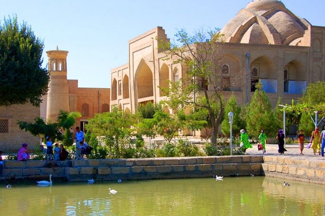 Bukhara Countryside Private Tour with Transport - Bakhautdin Naqshband Mausoleum and living Sufi tradition