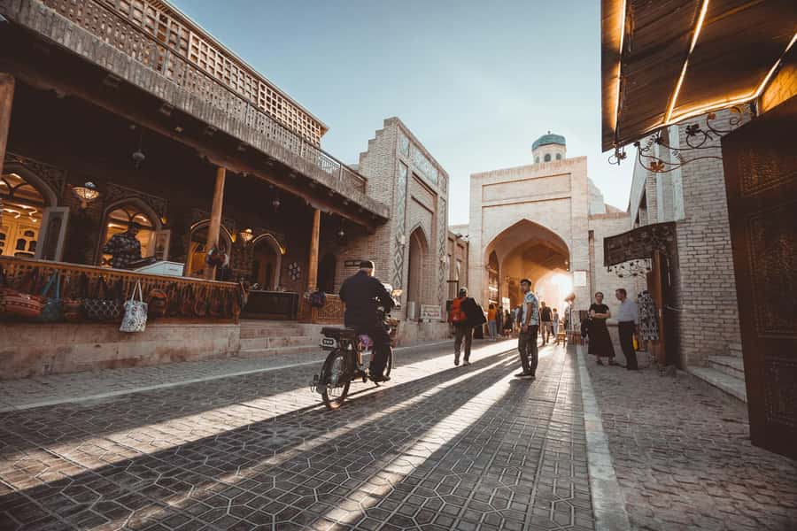 Bukhara: Full-Day Guided Tour with English-Speaking Guide - Samanid Mausoleum, Bukhara’s brick masterpiece