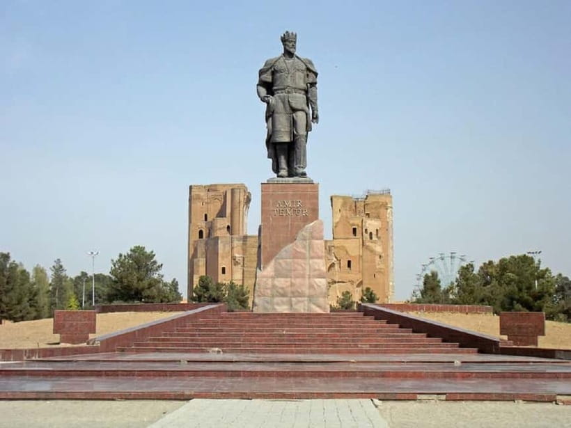 Bukhara-Shakhrisabz-Samarkand One Day Trip - Vehicle size, luggage, and driver communication