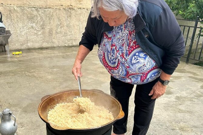 Cooking Class in the Village with Local Family in Samarkand - Konigil paper, oil meal, and pottery after lunch
