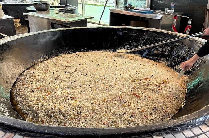 Food tour in Tashkent - Why the transport and timing matter