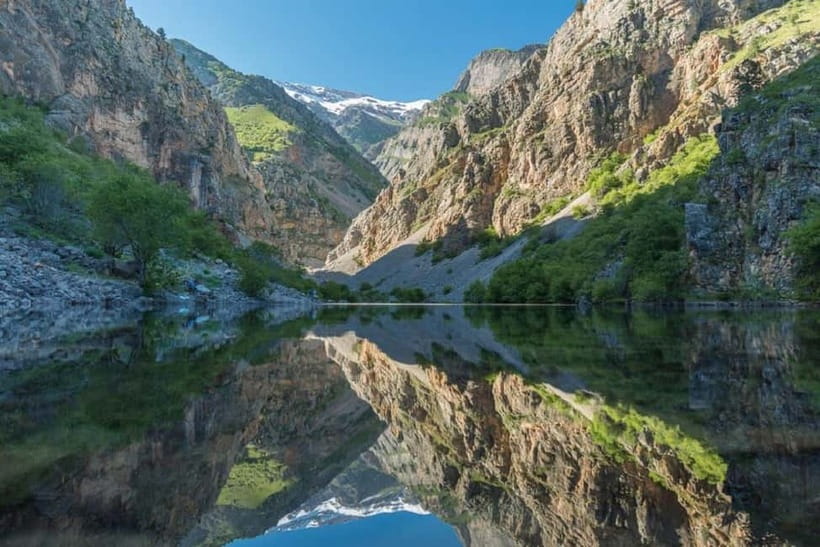 Jade Lake Tour from Tashkent - The first 700 meters beside the stream