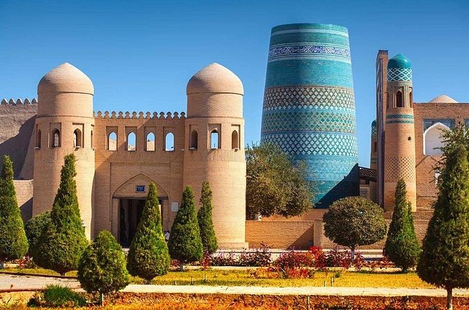 Khiva day tour - Pakhlavan Makhmud Mausoleum and the spiritual heart of the city