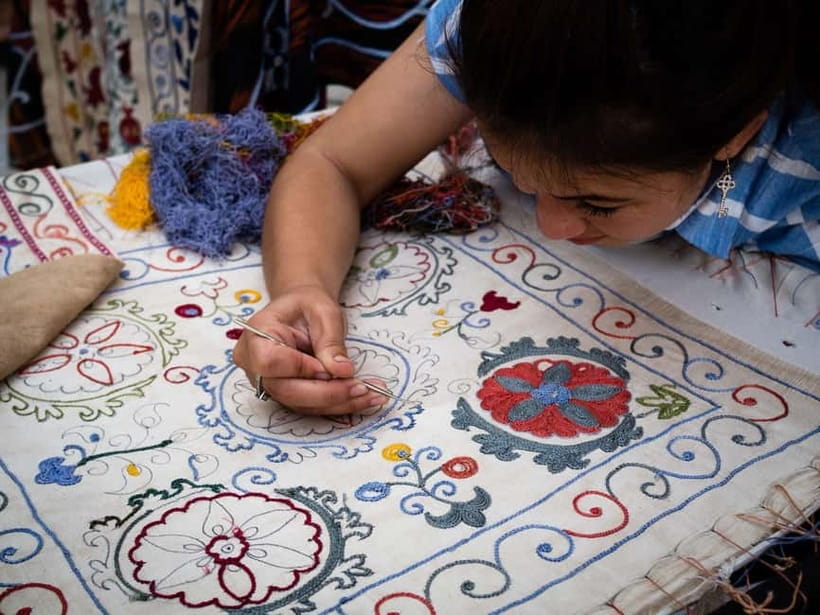Legends and Crafts: Suzani Masterclass & Cultural Immersion - Timing, pickup, and the practical details