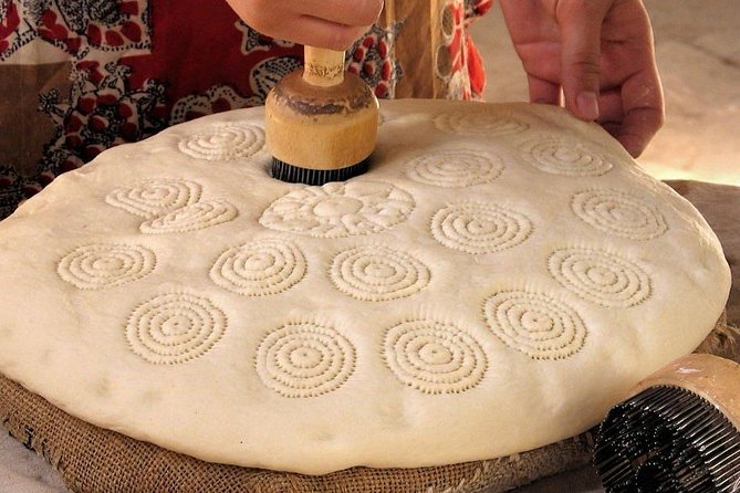 Master Class - Uzbek Bread (Khiva) - Arriving at Tea House Mirza Boshi