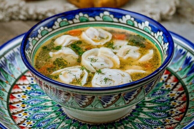 Samarkand Local Family Cooking Class and Siyob Bazaar Tour - Sharing lunch instead of just taking a class