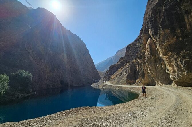 Seven Lakes Panjakent: One-Day Adventure from Samarkand - Meeting at Gur-i Amir and crossing the border