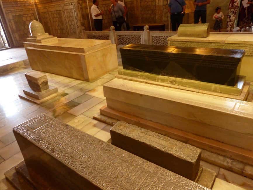 Sunset walking tour of Samarkand - Registan Square and the meaning of sandy place
