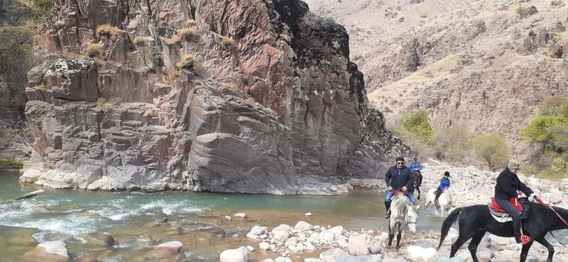 Tashkent: 3-Day Horseback Riding Tour in Chimgan Mountains - Day one: Aksai Valley, Archali Pass, and a riverside camp