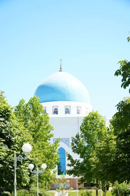 Tashkent city Night Tour with Dinner & Free Pro Photography - Tashkent Metro: the artistic heart of the evening