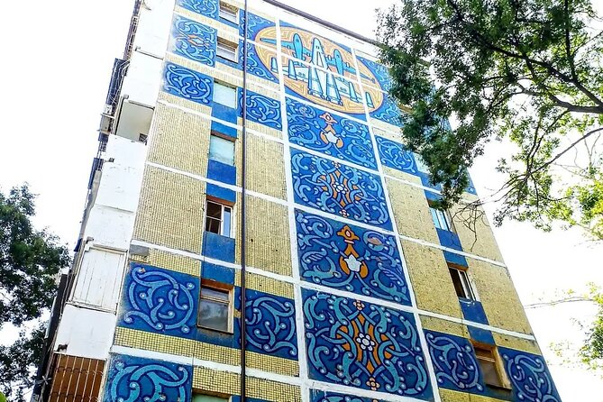 Tashkent Soviet Architecture (Modernism) and Subway station tour. - Why Tashkent’s metro makes this tour worth considering