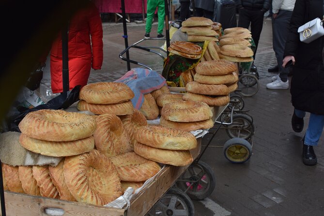 Tashkent Vegan Street Food Tour - Chorsu Bazaar and the famous Gluttony Lane