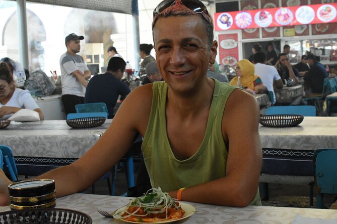 Tashkent Vegan Street Food Tour - Guide style and group size