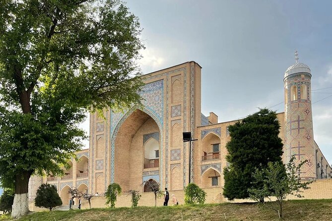Tashkent Walking & Food Tour: Highlights + Local Flavors - Why this is a smart first look at Tashkent