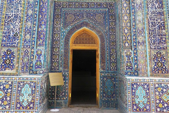 The Golden City of Samarkand: A Self-Guided Audio Tour - Starting at Shah-I-Zinda, where every doorway has meaning