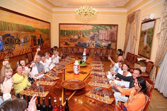 Wine Tasting Tour in Samarkand - Arriving at Hovrenko Wine Factory